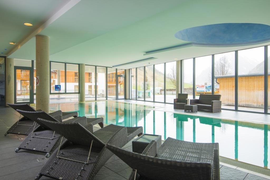 Mountain View Ski Apartment 라우리스 외부 사진